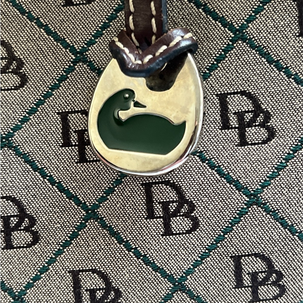 Dooney and Bourke signature monogram shoulder bag, EUC - Picture 6 of 12